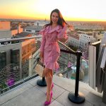 Ночной эскорт от Карина работает в Питере