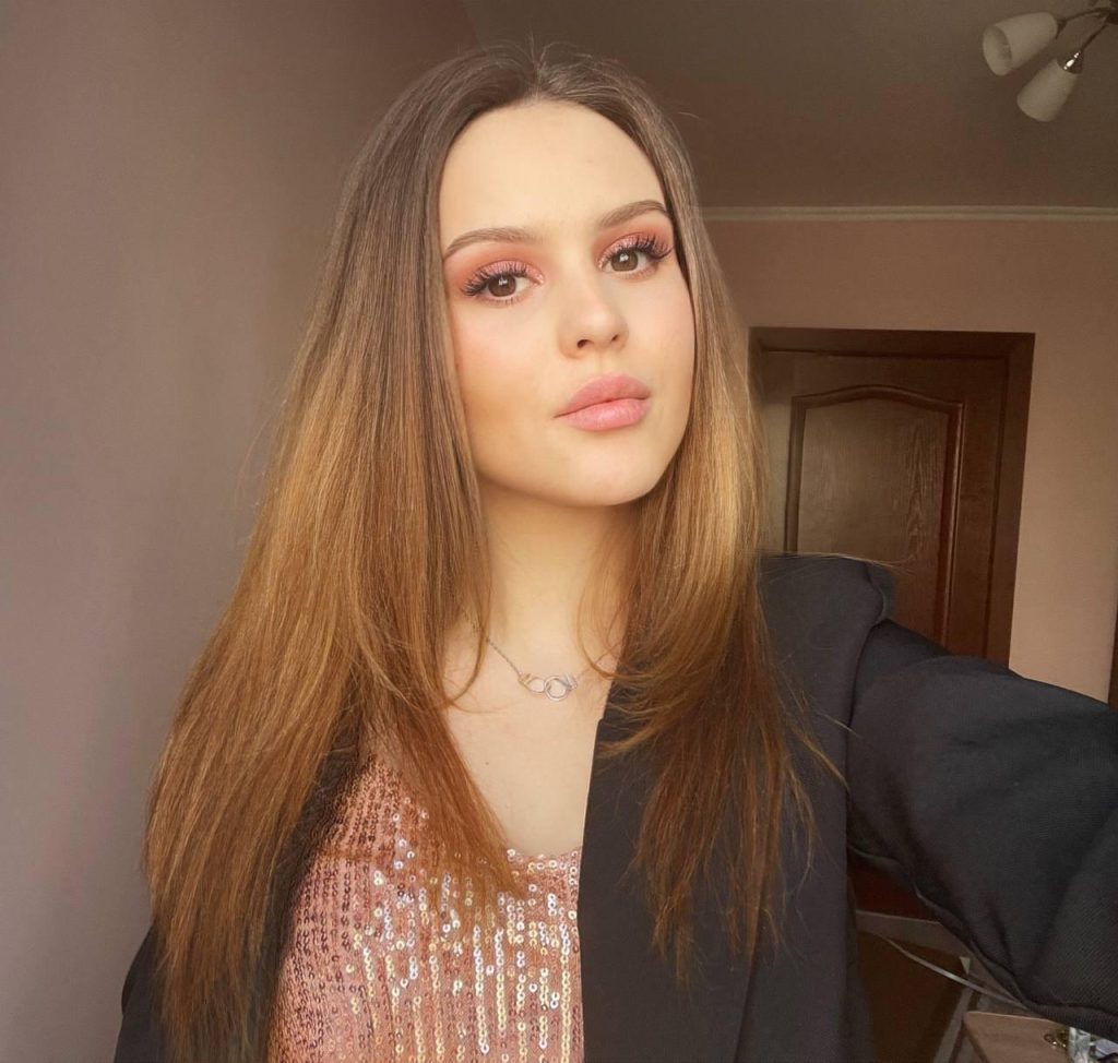 вип эскорт от  Даниэла в Питере